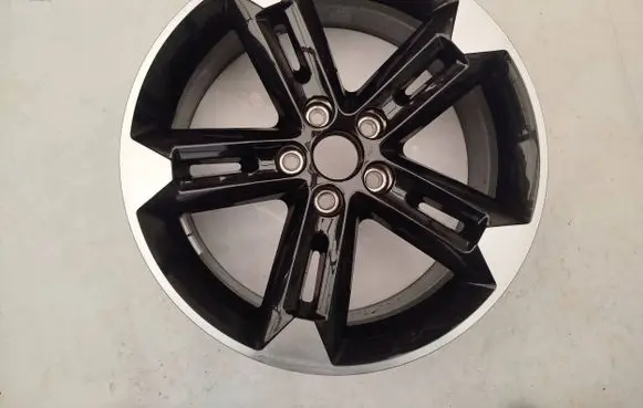 Audi SQ2 GA R18 alloy rim 81A601025AM