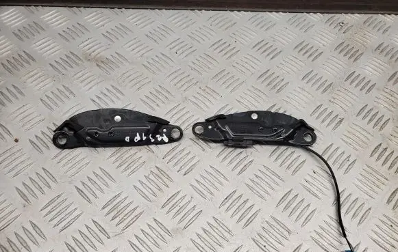Mercedes-Benz SL R231 Convertible roof lock/latch A1727900477 A1727900377