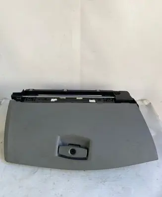 BMW 5 E60 E61 Glove box 121451