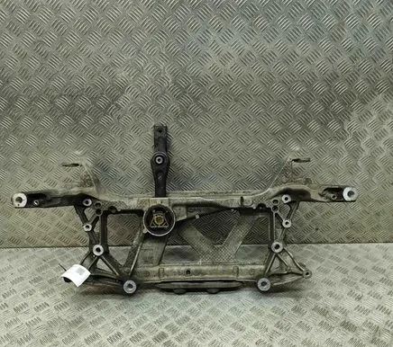 Volkswagen PASSAT B8 Front subframe 3Q0199369E