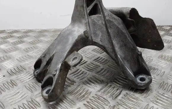 Audi Q5 SQ5 Engine mounting bracket 8K0199308EE 8K0199983AN