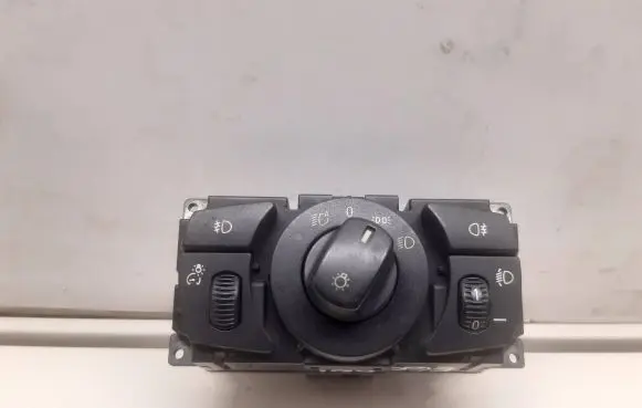 BMW 5 E60 E61 Light switch 6925295 33290201 0031150995001
