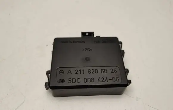 Mercedes-Benz E W211 Rain sensor A2118206026