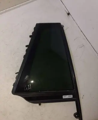 BMW 3 G20 G21 Rear vent window glass 10702010