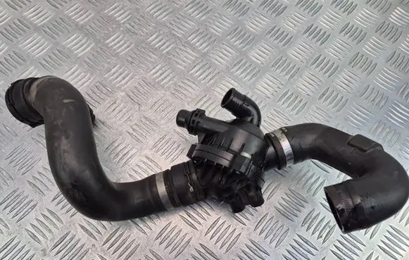 BMW X5 E70 Thermostat 7601158 18041000150103 758703