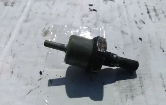Toyota Avensis T250 Air pressure sensor