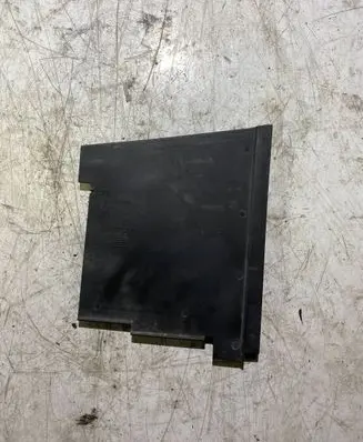 Volkswagen Transporter - Caravelle T5 Battery tray heat shield 7H0915435