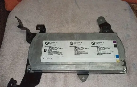 BMW 5 E60 E61 Bluetooth control unit module