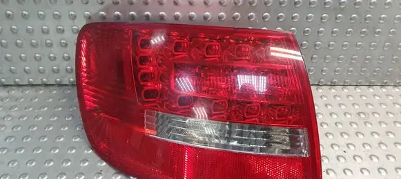 Audi A6 S6 C6 4F Rear/tail lights 4F9945095E