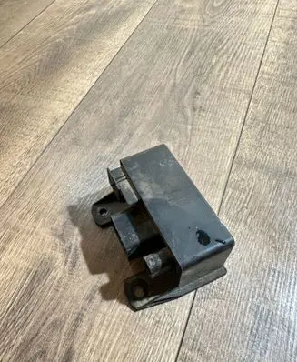 Mercedes-Benz C W203 Glow plug pre-heat relay
