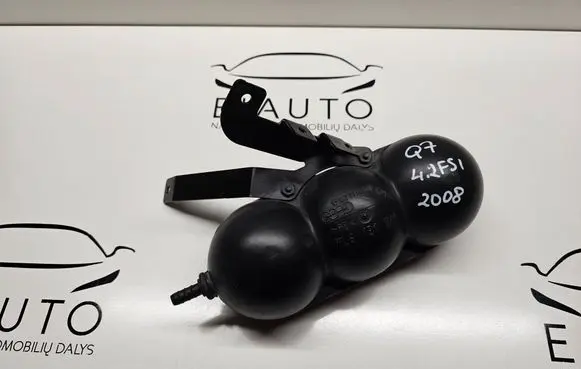 Audi Q7 4L Vacuum air tank 7L6131541