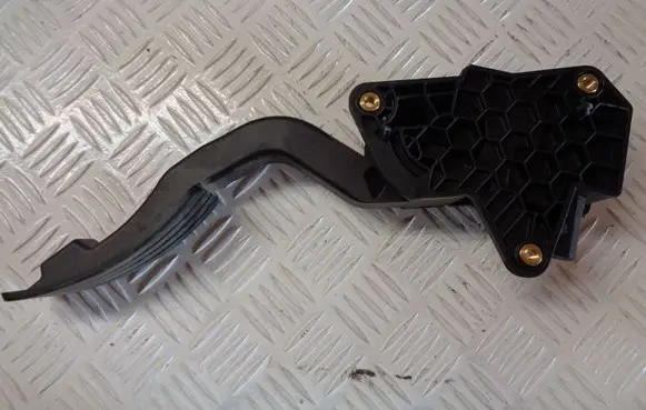 Renault Laguna III Accelerator throttle pedal 0280755085 180050001R
