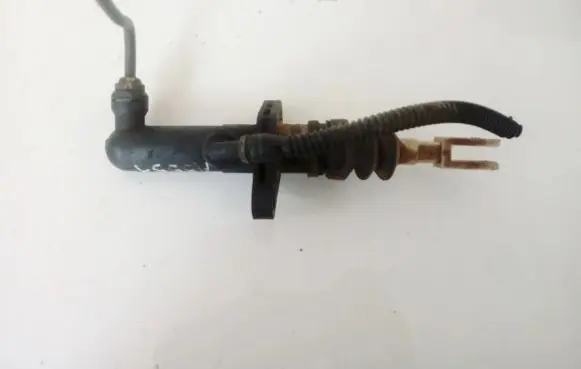 Volvo S40, V40 Clutch master cylinder 30611705
