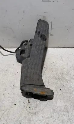 Volkswagen Golf Plus Accelerator throttle pedal 1K2721503C
