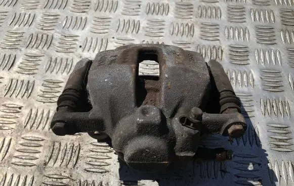 Mini One - Cooper Coupe R56 Front brake caliper