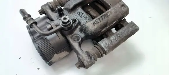 Opel Grandland X Rear brake caliper 