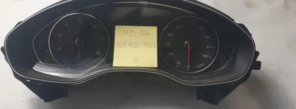 Audi A6 C7 Speedometer (instrument cluster) 4G8920982G