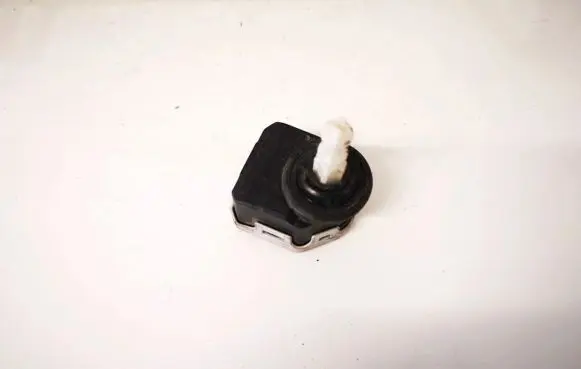 Opel Vectra C Headlight level adjustment motor 00787806 007878-06