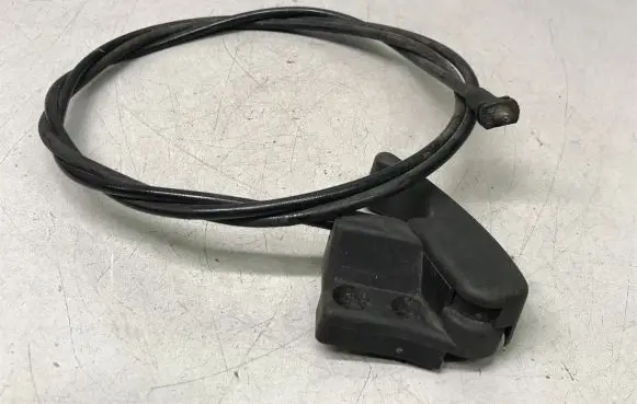 Engine bonnet/hood lock release cable