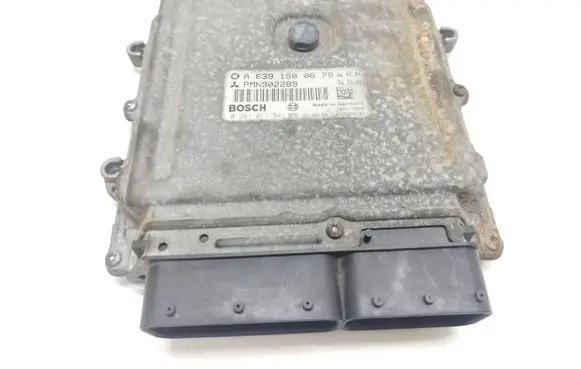 Mitsubishi Colt Engine control unit/module A6391500679 PMN902289 0281011841