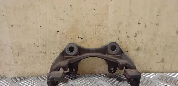 Mercedes-Benz E W212 Brake caliper pad carrier rear 