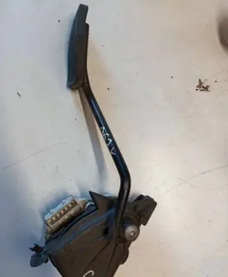 Volvo XC90 Accelerator throttle pedal 30666658 6PV00853706 02450