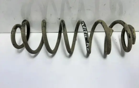 Skoda Octavia Mk3 (5E) Rear coil spring 5Q0511121AD