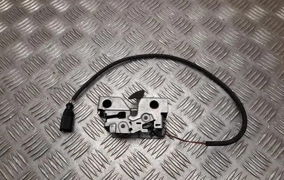 Man TGE 1gen Engine bonnet/hood lock/catch 7C0823509A