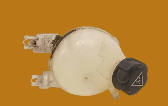 Citroen C4 Cactus Coolant expansion tank/reservoir 9800777280