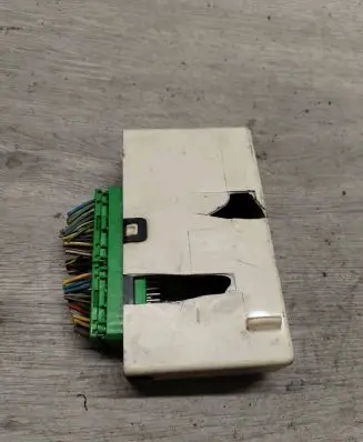 Volvo S70 V70 V70 XC Other control units/modules MB232300-8300