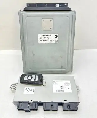 BMW 5 F10 F11 Engine control unit/module 7604075 9282116