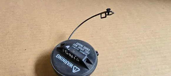 Suzuki Ignis Fuel tank filler cap 8926065G10