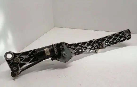 BMW 5 E39 Wiper motor