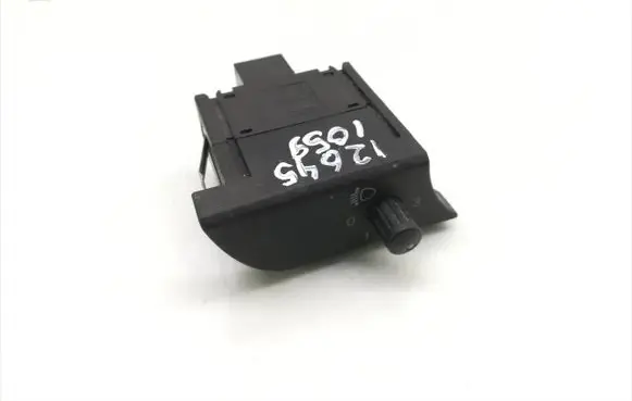 Audi A4 S4 B6 8E 8H Headlight level height control switch 8E2919094 0165381