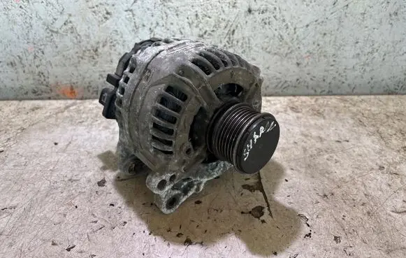 Volkswagen Sharan Generator/alternator 028903030 0124515117