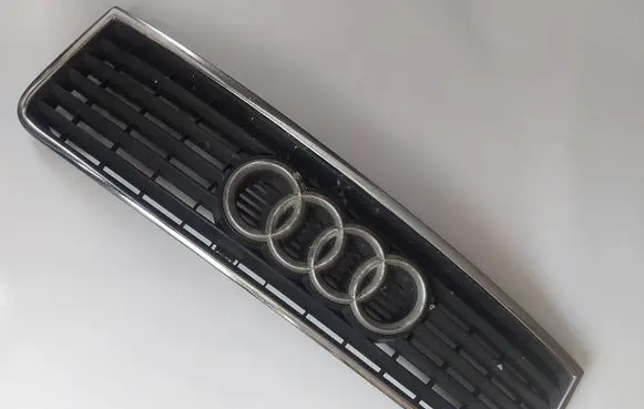 Audi A6 S6 C5 4B Front grill 4B3853651