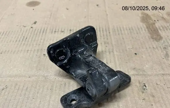 Mercedes-Benz E W213 Rear door upper hinge 