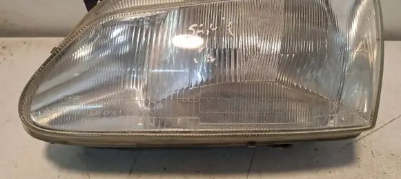 Renault Scenic I Headlight/headlamp E24706