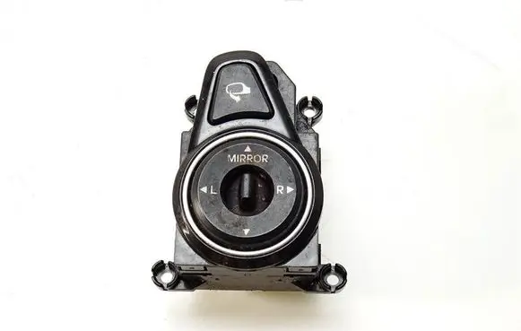 Hyundai i40 Wing mirror switch 39R480-1230