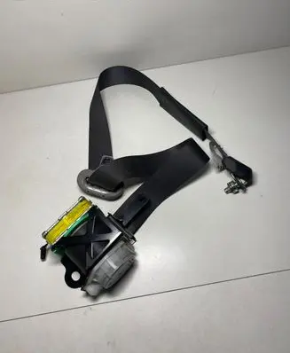 Toyota Yaris Front seatbelt 1033184
