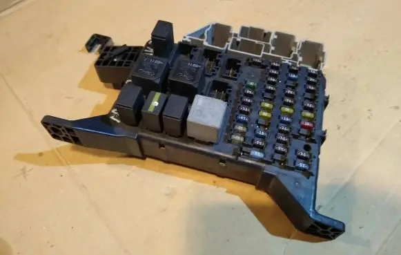 Ford Mondeo Mk III Fuse box set 1S7T14A301CC
