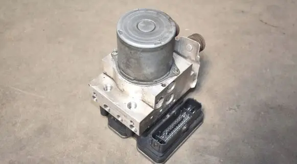 Porsche Panamera (971) ABS Pump 971614111C 971614111L 971614111E
