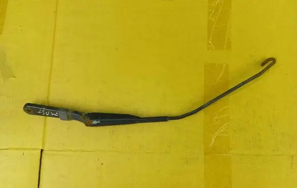Renault Master II Front wiper blade arm 8200072778