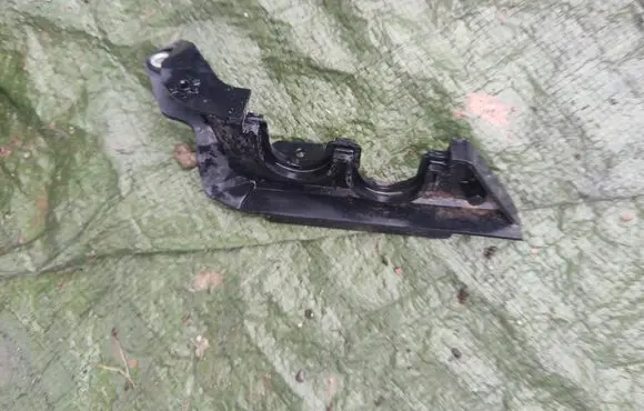 Other engine bay part