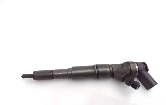 BMW X5 E53 Fuel injector 0445110131 7789661