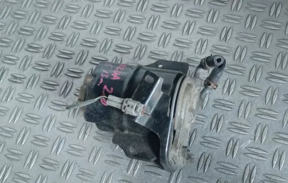 Mazda 6 Fuel filter housing 