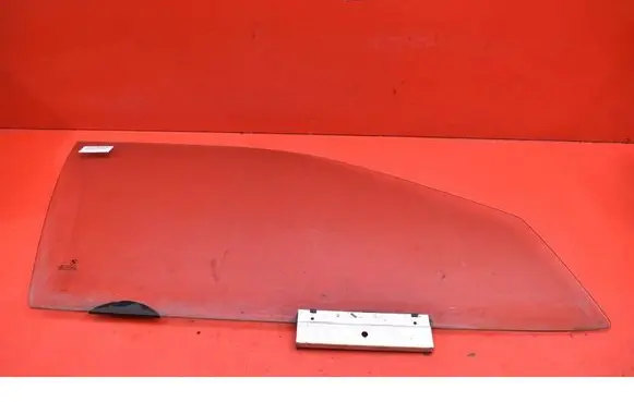 BMW 3 E36 Front door window glass four-door 