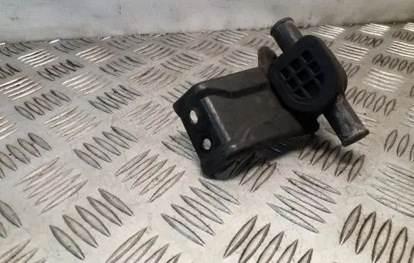 Honda FR-V Engine coolant pipe/hose