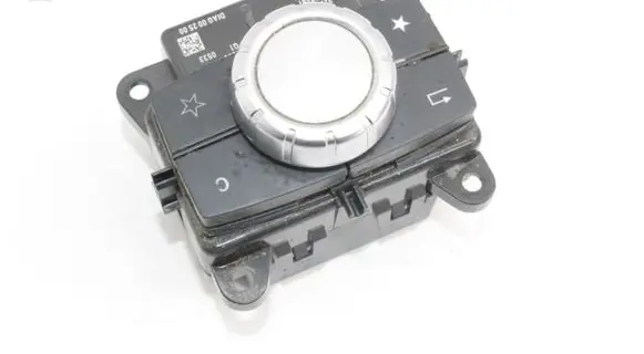 Mercedes-Benz E C207 W207 Head unit multimedia control A2129007619