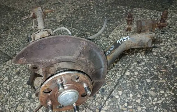 Honda Civic Rear wheel hub 